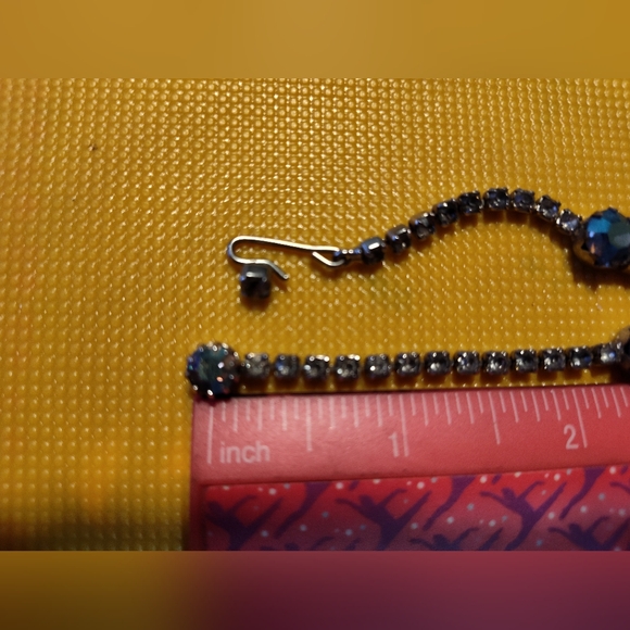 Vintage Kramer signed blue rhinestone necklace - Picture 4 of 8